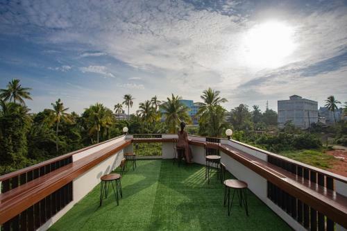 Hotel Sleepbox Hostel Suratthani