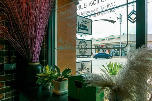 Hotel Sleepbox Hostel Suratthani