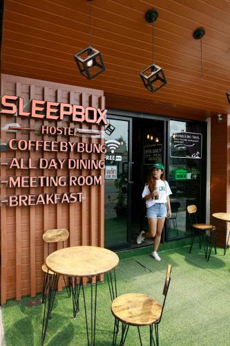 Hotel Sleepbox Hostel Suratthani