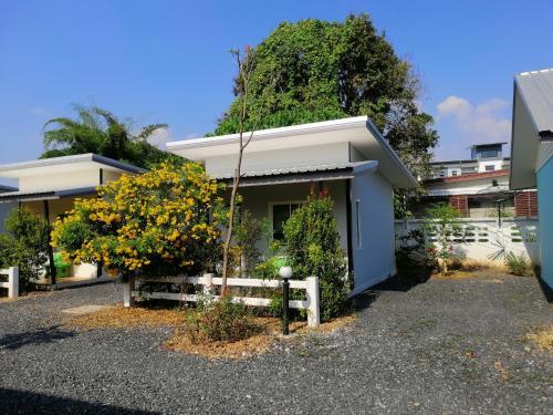 Hotel Nopparat Resort -???????-