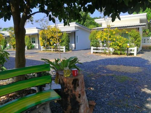 Hotel Nopparat Resort -???????-