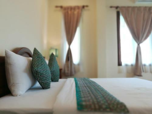 Hostal Baan Bussaba Hotel