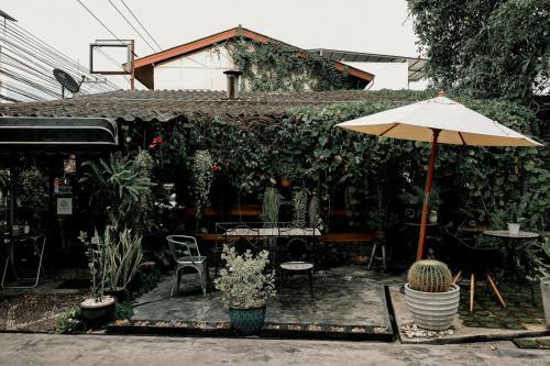 Hotel Baannokhook Home&cafe