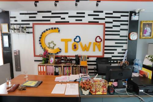 Apartamento C Tower Hotel