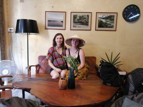 Boundary Hostel And Cafe