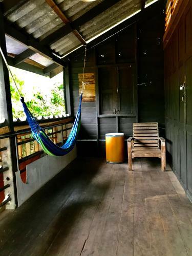 Bed & Breakfast Pano Solar Guest House (???? ????? ????????? )