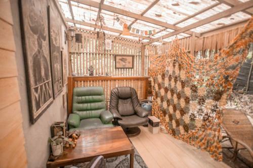 Hostal Happy Yogi Huts