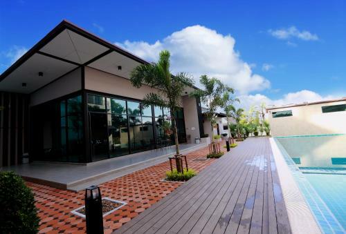 J.p.grand Hotel