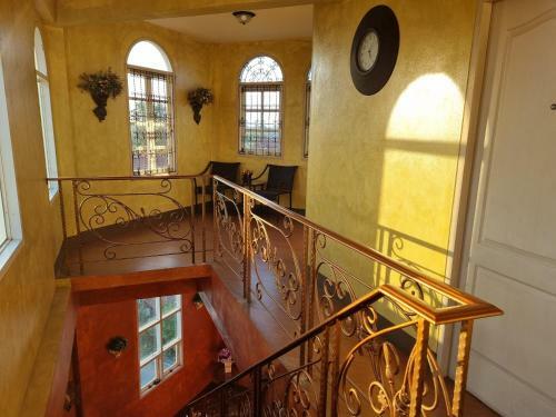 Bed & Breakfast Kireeya Villa