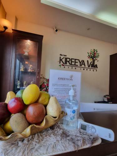 Bed & Breakfast Kireeya Villa