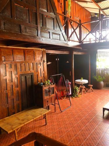 Hostal Banthai Guesthouse