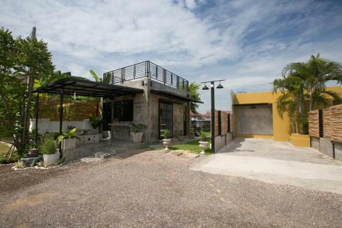 Hotel Pimchanok Resort