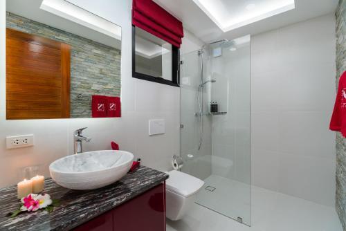 Fabuleuse Villa Aliz�s, Vue Mer Avec V�hicule 4x4