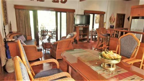 Royal Living Koh Samui - Villa 2 - With Jacuzzi And Service