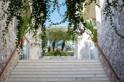 Moonstone - Samui's Premier Private Villa