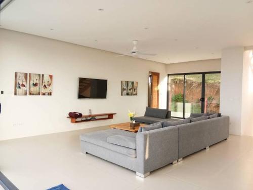 6 Br Luxury Seaview Villa Bang Po (Lil)