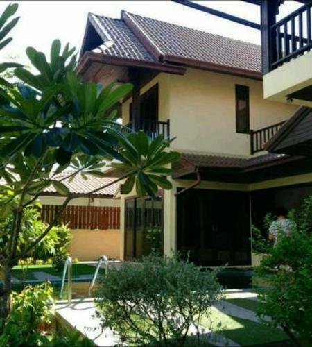Phatong Cozy Pool Villa
