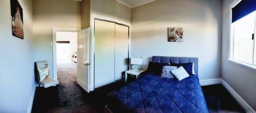 Executive Cottage Must Pay On Arrival Or Call Ahead Wifi Tv Only
