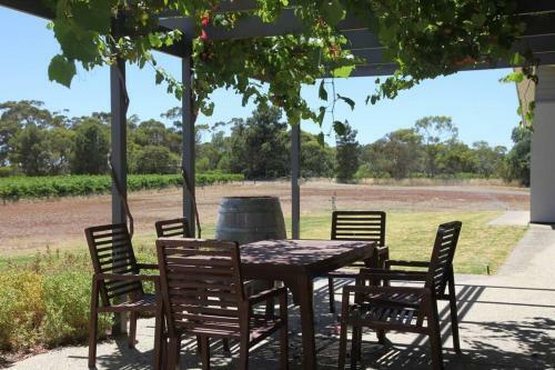 Apartamento The Red Door @ Barossa Valley Vineyard View