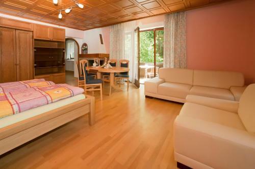Apartamentos Appartement - Pension Adlerhorst