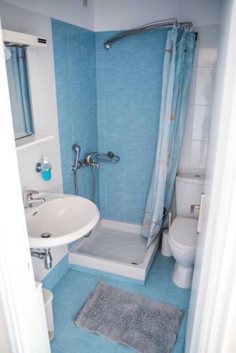 Hostal Zoumboulis Rooms