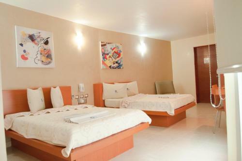 Auto-hotel Mediterr�neo