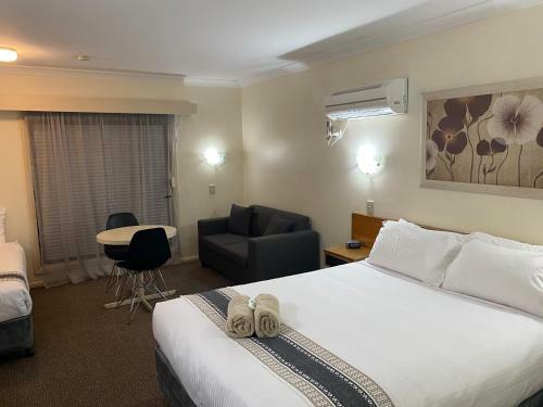 Hotel All Settlers Motor Inn Parkes