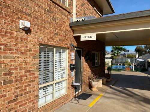 Hotel All Settlers Motor Inn Parkes