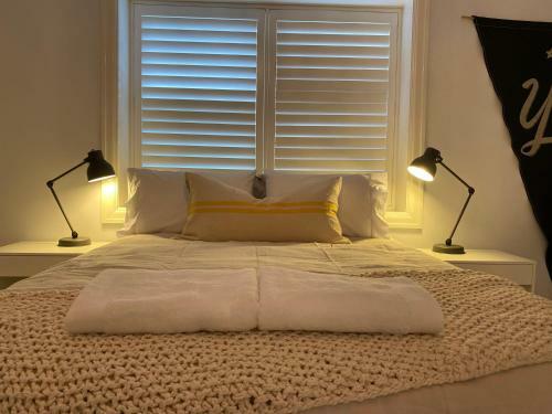 Stylish Comfort & Centrally Located!