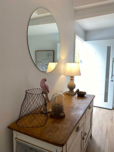 Stylish Comfort & Centrally Located!