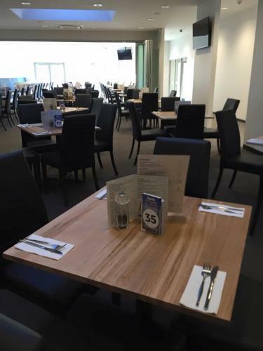 Risdon Brook Hotel