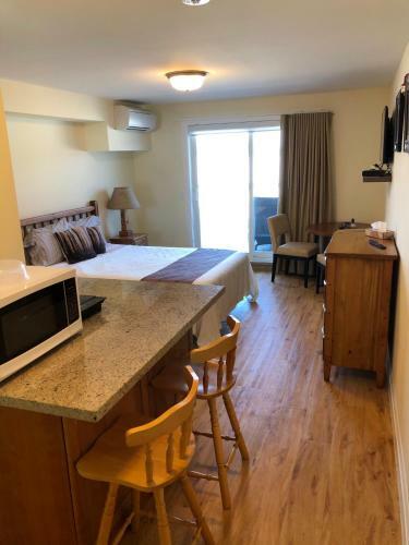 Muskoka Lakes Hotel And Resorts