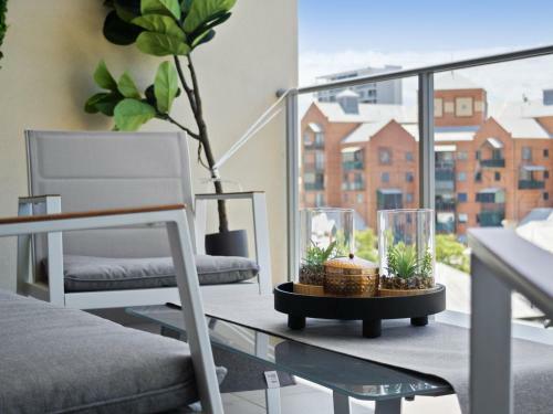 Luxe Furnished City Skyline Views