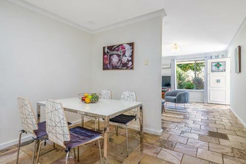 Layman Park Villa