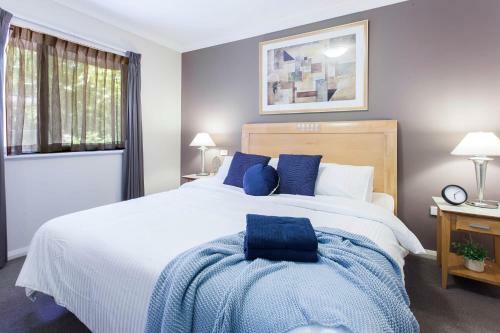 Apartamento A Spacious & Airy 2br Apt, Top Location, Free Parking