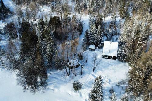 Chalet Petit Pierrot-bord de L'eau-chalets Galaxia