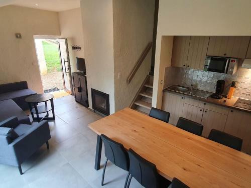 Beautiful Holiday Home In Virton With Terrace