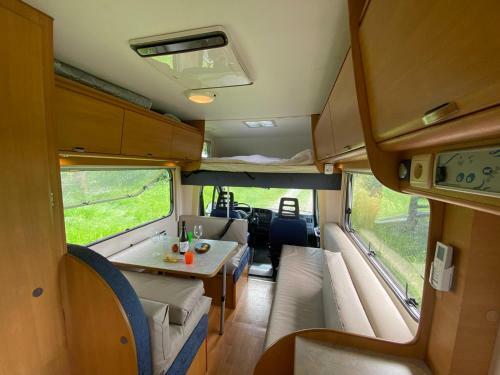 Camping Car De L'eau D'heure