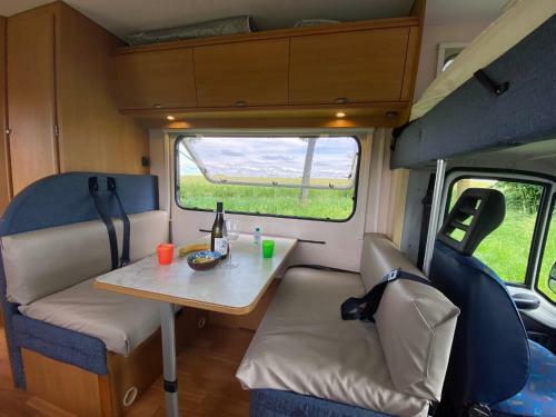 Camping Car De L'eau D'heure
