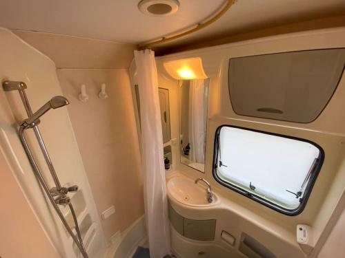 Camping Car De L'eau D'heure