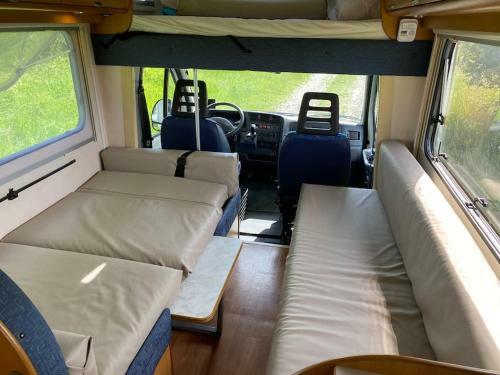 Camping Car De L'eau D'heure