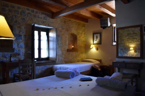 Hotel Pyrgoi Theodorakaki: Gerolimenas