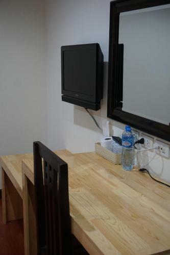 Phounsiri Hotel And Serviced Apartment