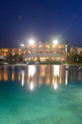 Hotel Vincci Helios Beach