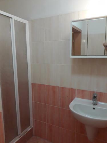 Apartm�n Pe?kova