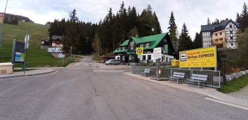 Hostal Horsk� Bouda Dimrovka