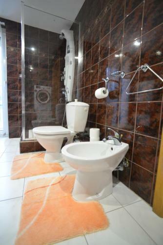 Apartment Near Lake In Pilsen