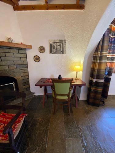 Villa Kamari-cretan Style Apartment