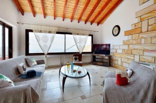 Golden Fox Villa