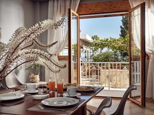 Lithakia Balcony Villa